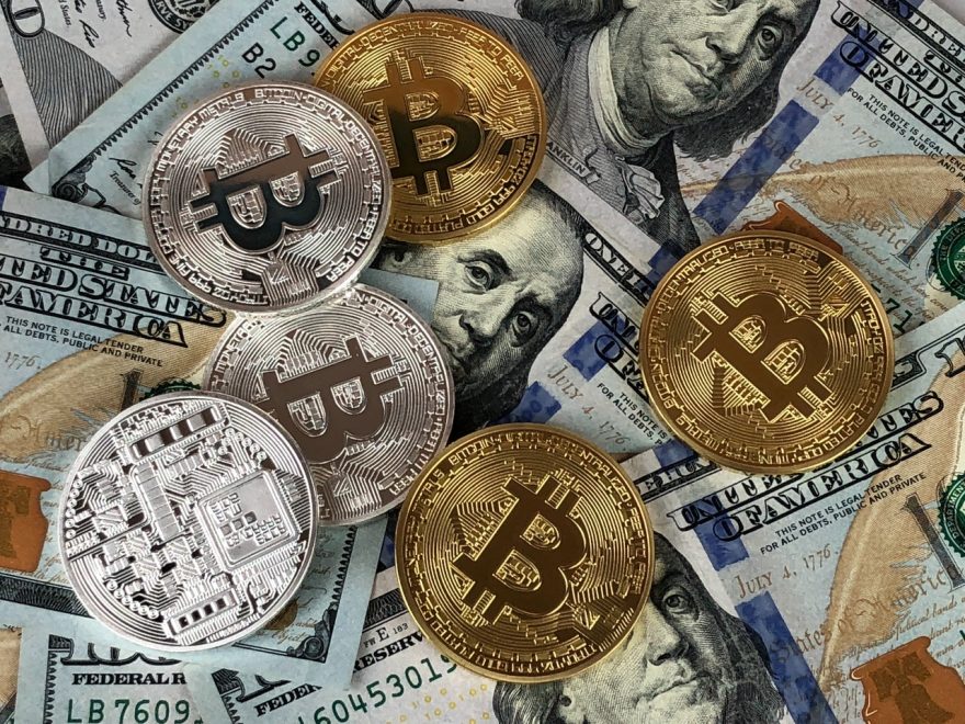 Bitcoin, altcoins e blockchain: saiba o que é moeda virtual