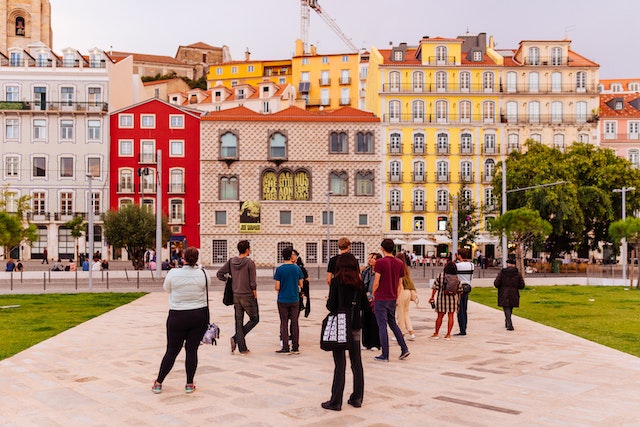 Brasileiros optam por investir em imóveis em Portugal